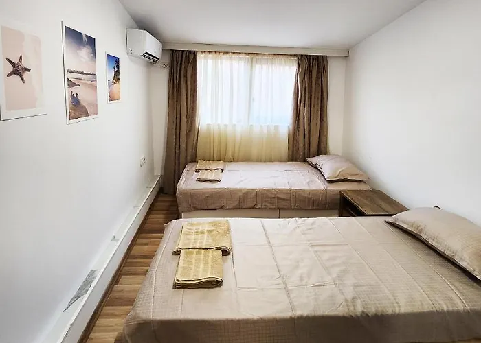 Apartment Varna דירה *